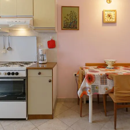 Laganis Apartamento *
